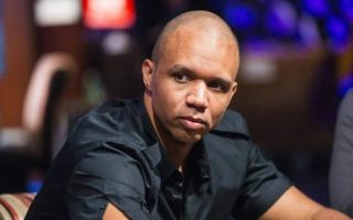 【Phil Ivey】揭露了他在漫长而辉煌的扑克生涯中所犯的最大失误!