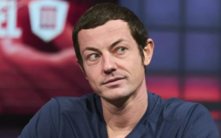 【Dwan】回忆澳门私局生存法则,曾跪地为中国大佬女友擦包