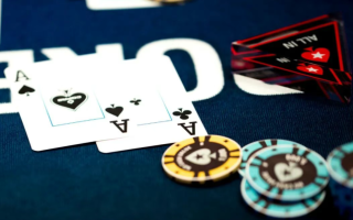 【锦标赛】你会在河牌弃掉这手AA吗？